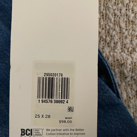 High Rise Skinny Levi’s Jeans Button Fly Size 4 NWT - Picture 4 of 5